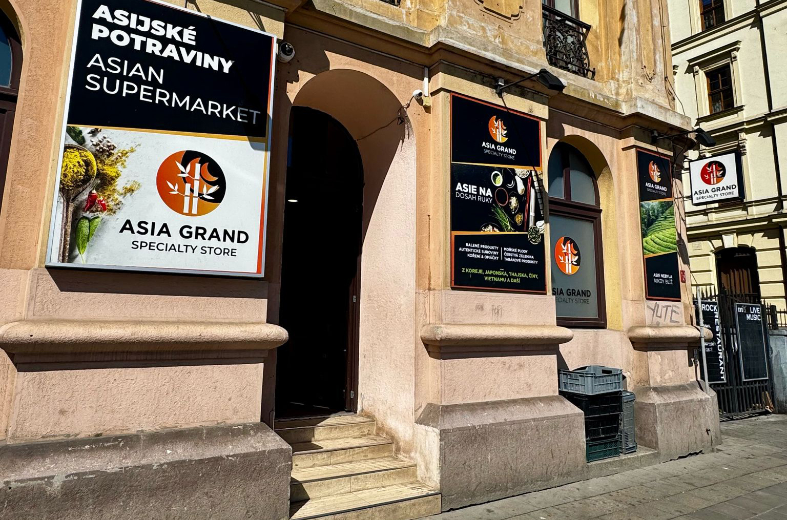 Store Benešova Asia