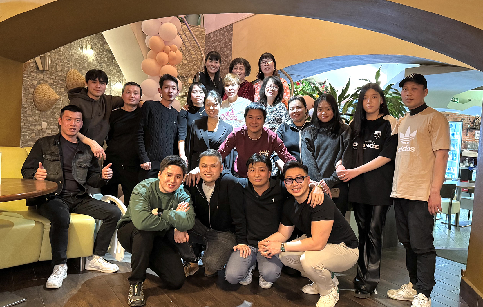 Tým Asia Grand